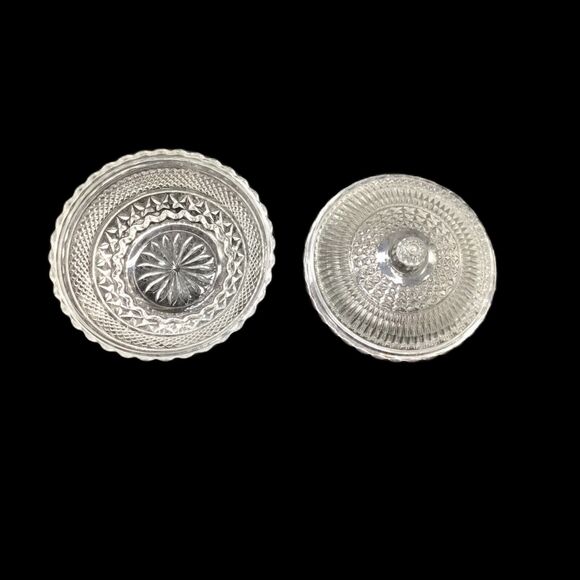 Federal Clear Glass Windsor Small Covered Candy Dish 5 inch Diameter MCM 70s - Picture 2 of 5